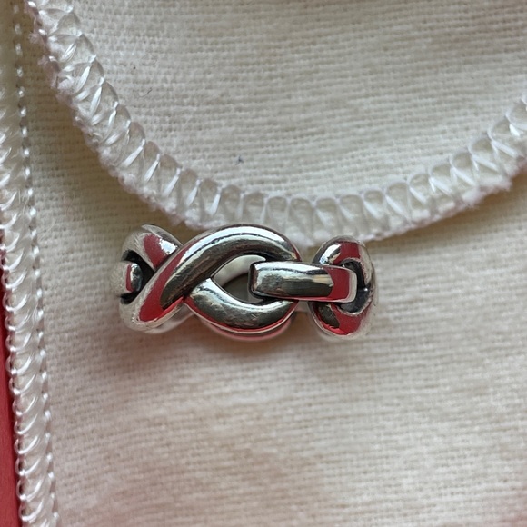 James Avery Infinity Band Ring size 4.5 sterling silver - Picture 4 of 6